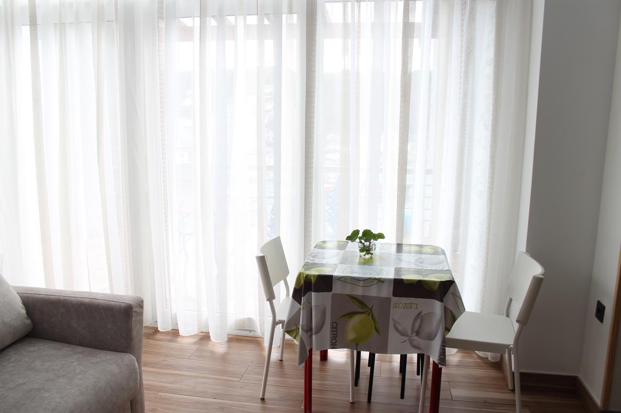 Apartamentos Turisticos Vistademar 卢阿尔卡 外观 照片